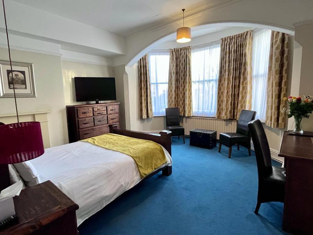 The Blue Piano Guesthouse Birmingham Bilik gambar