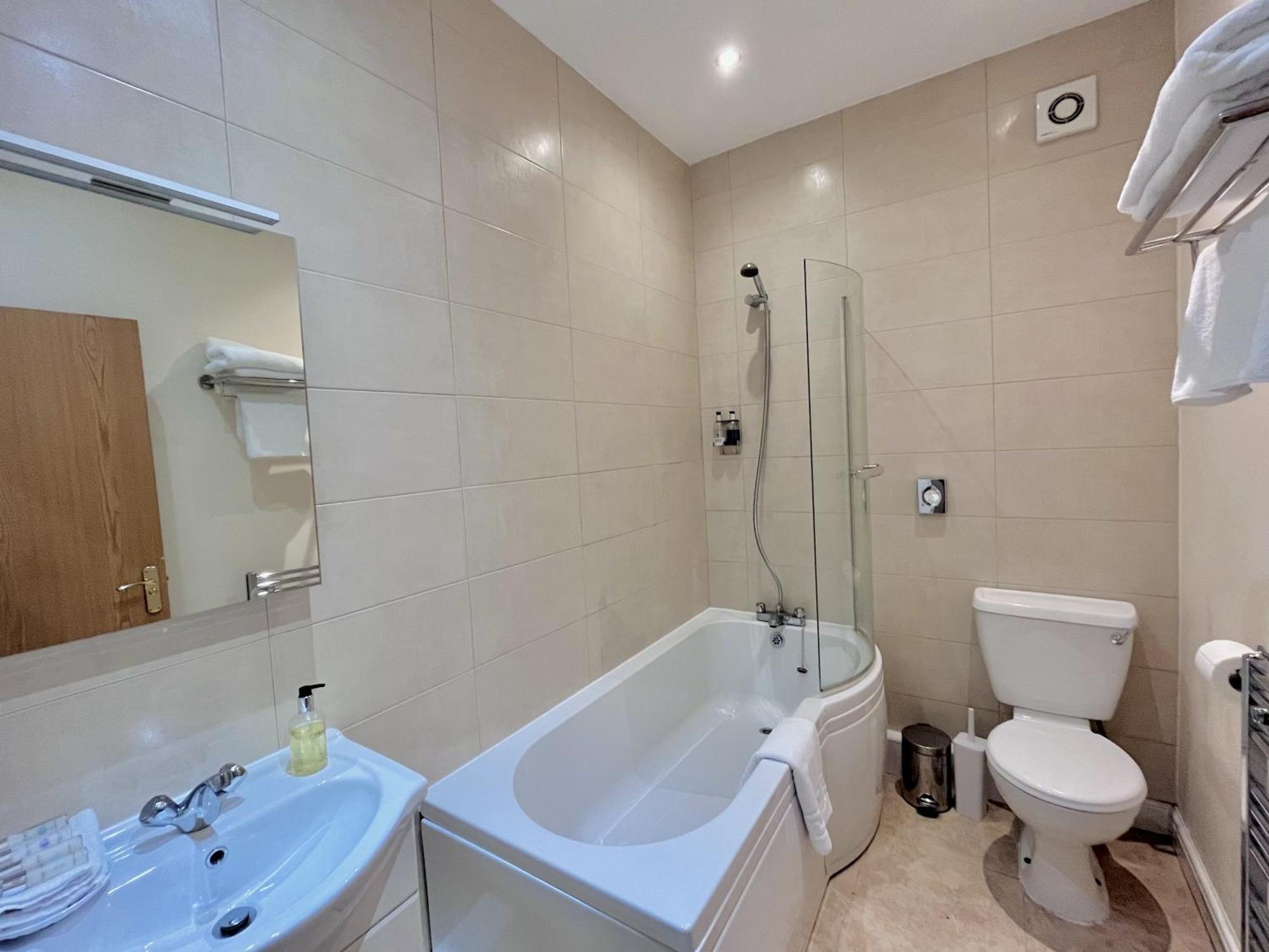 The Blue Piano Guesthouse Birmingham Bilik gambar